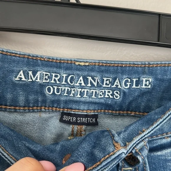American Eagle Hi-Rise Shortie Shorts - Picture 2 of 7